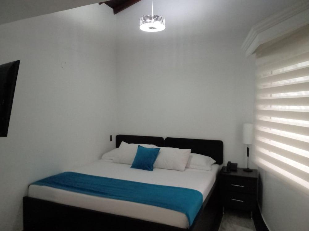 Hotel Calasanz Real Medellín Kültér fotó
